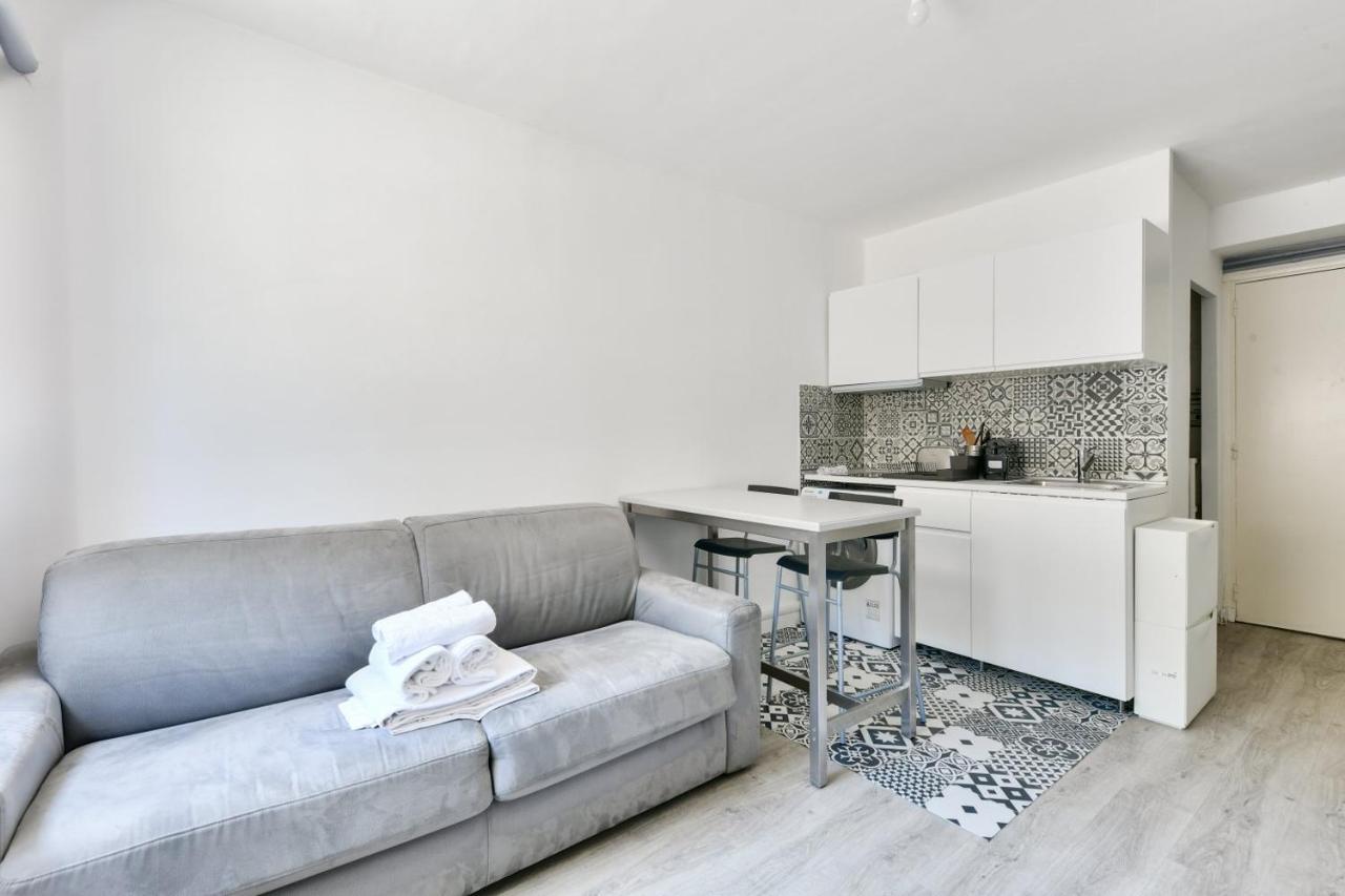 Appartement Superbe Studio Proche De La Du Prado *